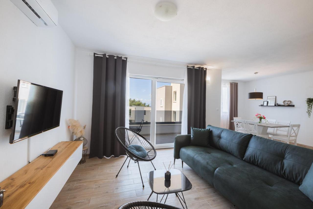 Apartments Marusic Makarska Exterior photo